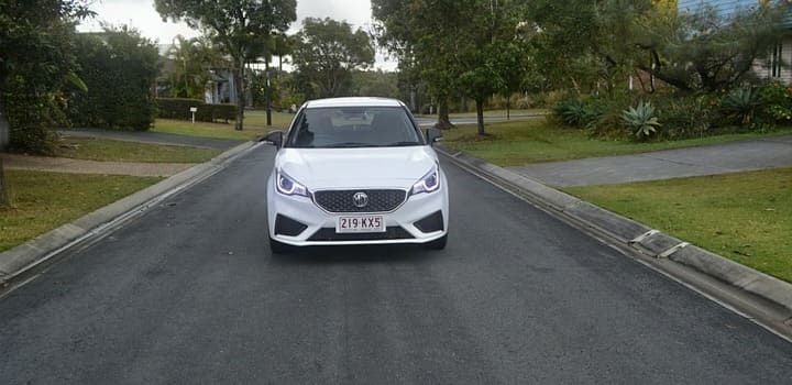 MG MG3 front